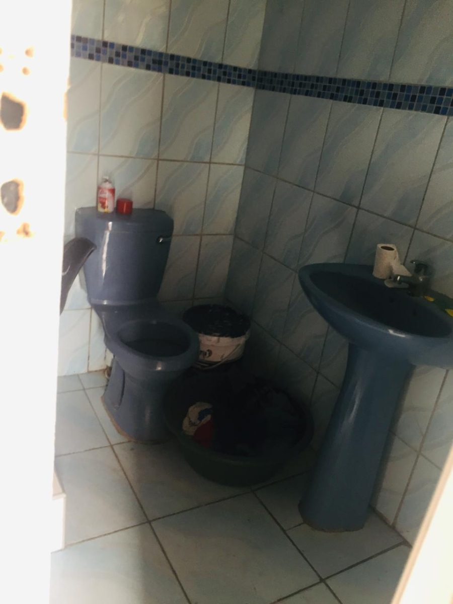 5 Bedroom Property for Sale in Mdantsane Nu 17 Eastern Cape
